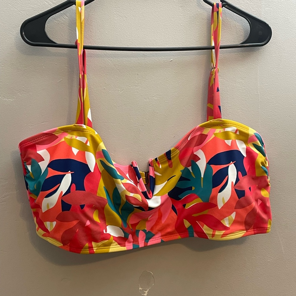 Mynah Colorful Tropical Print Bikini Top